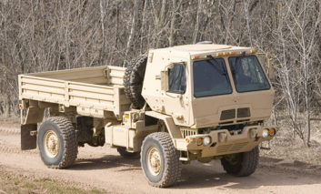 Oshkosh Defense to Supply More Than 4,700 FMTV Trucks and Trailers to the U.S. Army