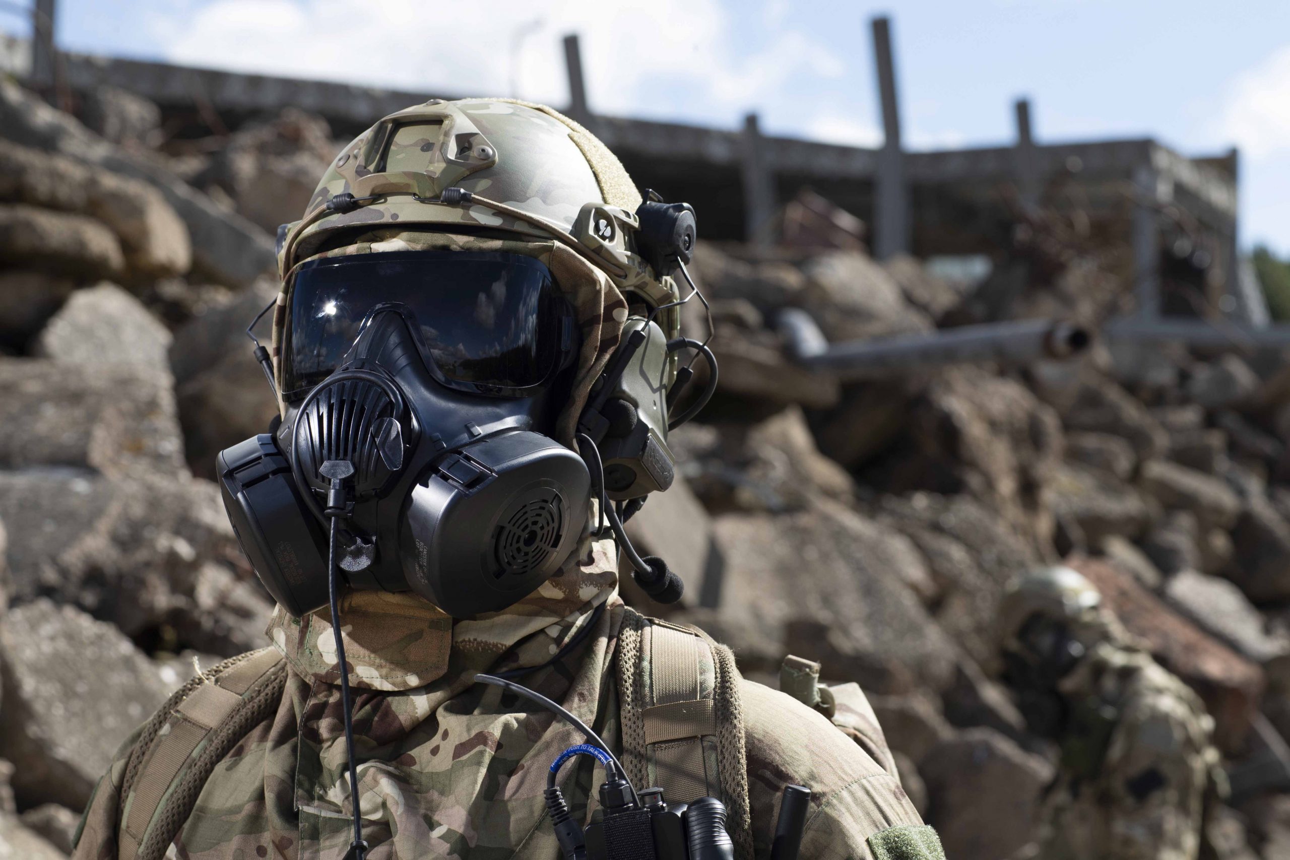 avon m50 gas mask u.s. military